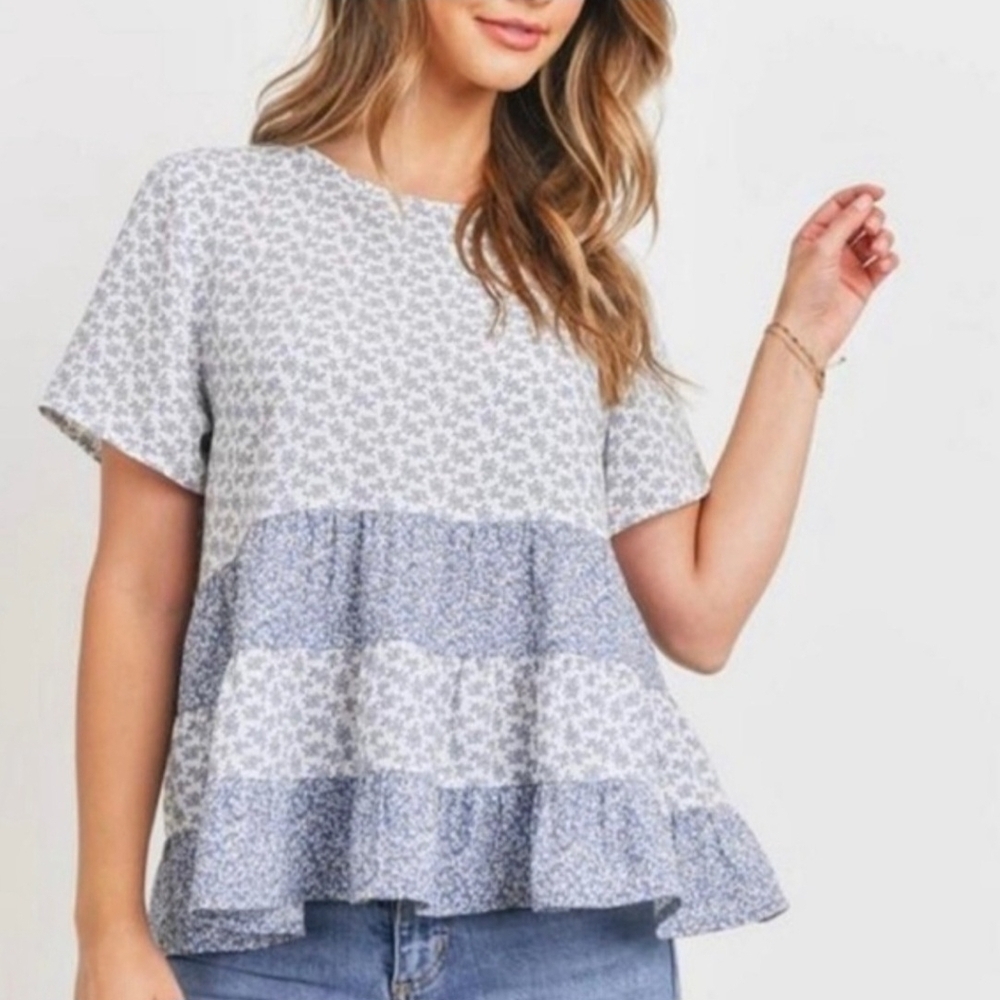 Paper Crane Blue and White Floral Tiered Short Sleeve Blouse